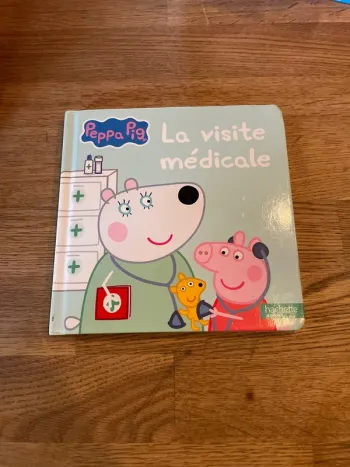 Livre cartonné Peppa Pig La visite médicale
