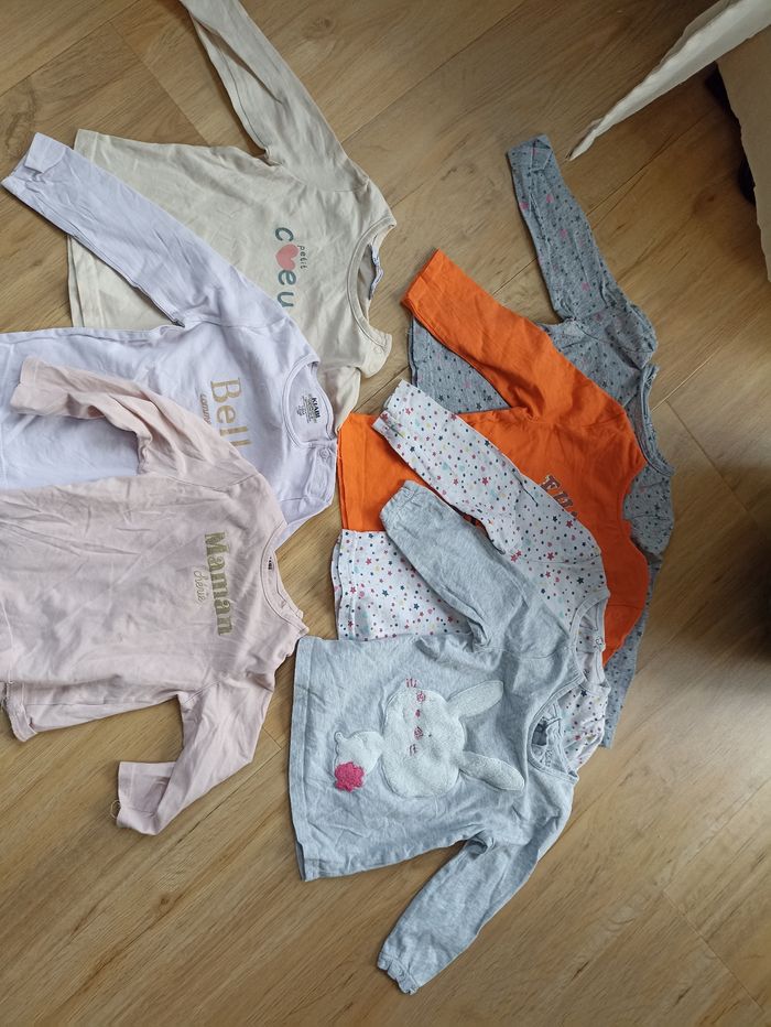 Lot de 40 vêtements 18 mois - photo numéro 3