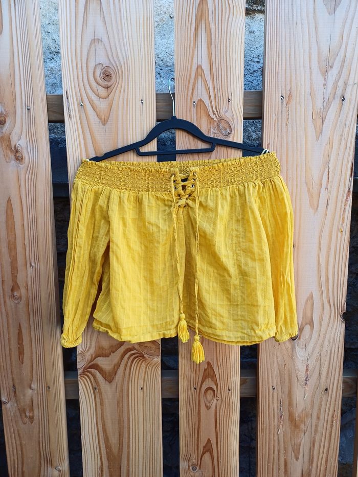 Joli top épaules dénudées jaune Jennyfer taille M - photo numéro 5