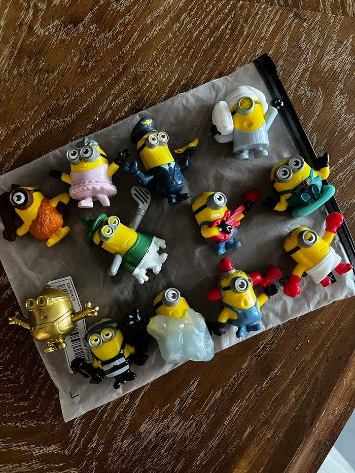 Lot figurines Minions