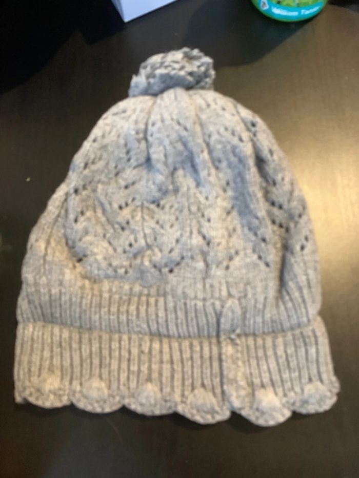 Bonnet gris avec pompon fille - photo numéro 4
