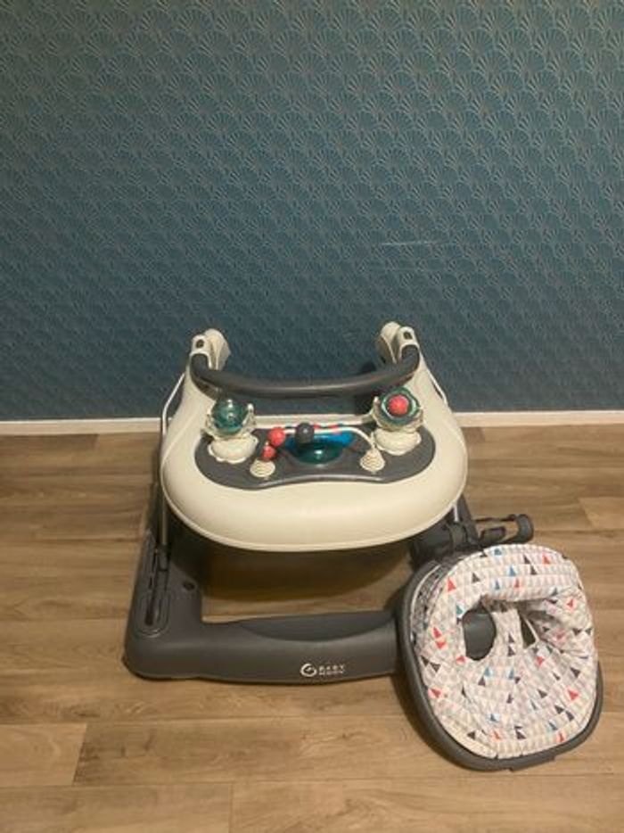 Trotteur pousseur babymoov en très bon état - photo numéro 3