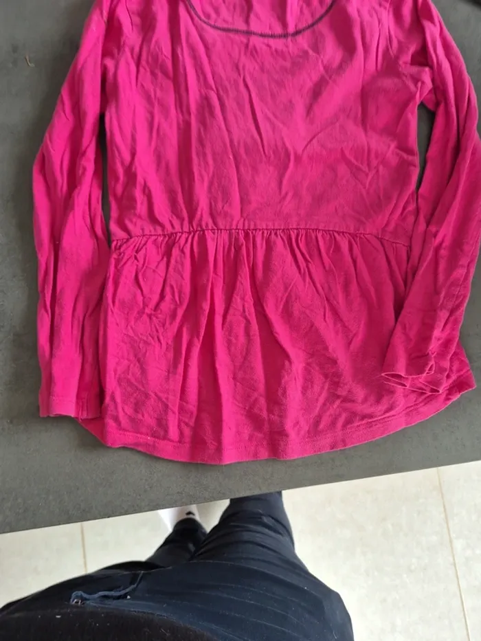 Tee shirt manche longue / tunique 8 ans - photo numéro 2