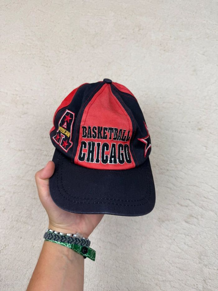 Casquette Chicago Bulls Vintage NBA Noir et rouge - photo numéro 2