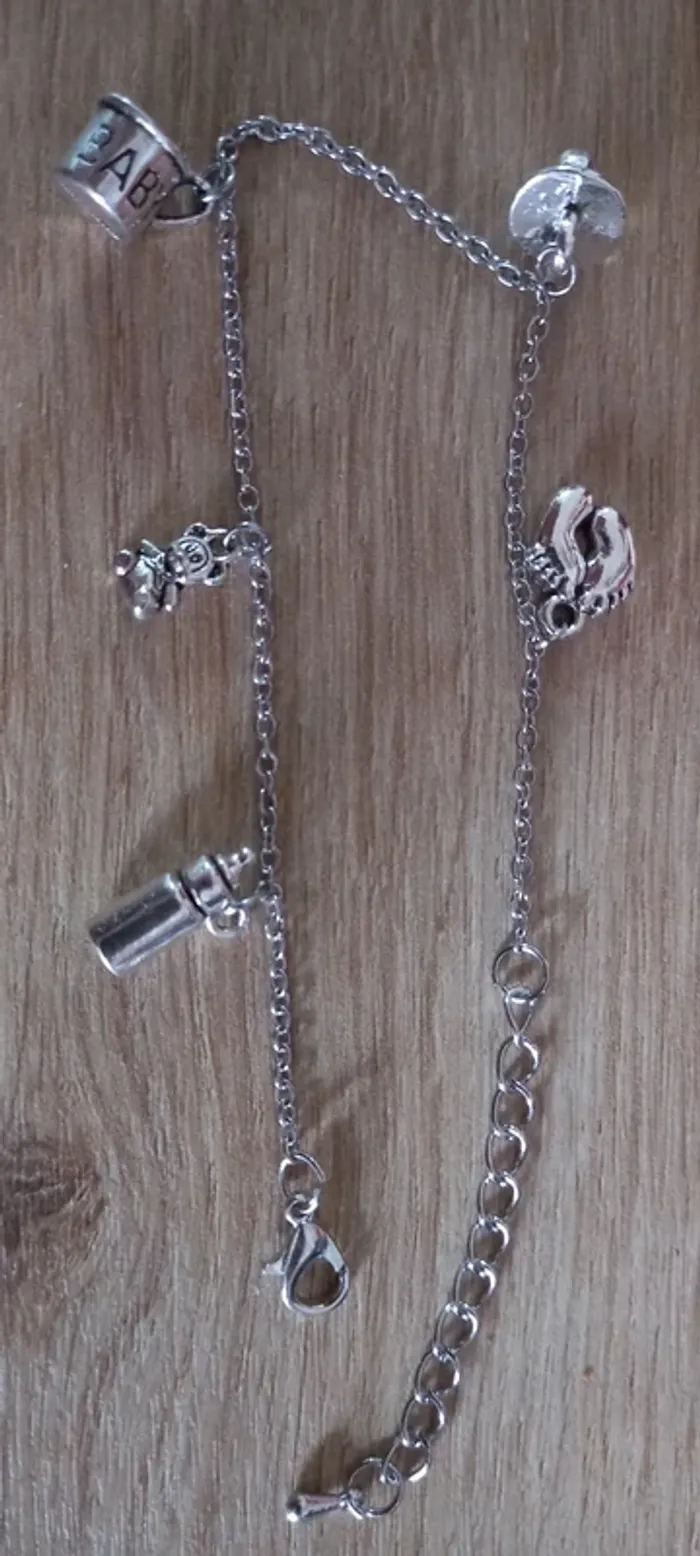 Bracelet "thème bébé " - photo numéro 3