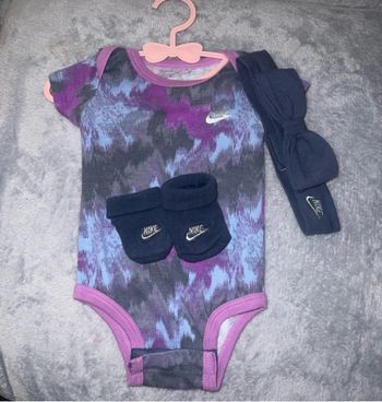 Ensemble Nike bodie+chausson et bandeau