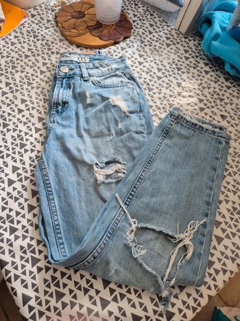 Jeans à trous