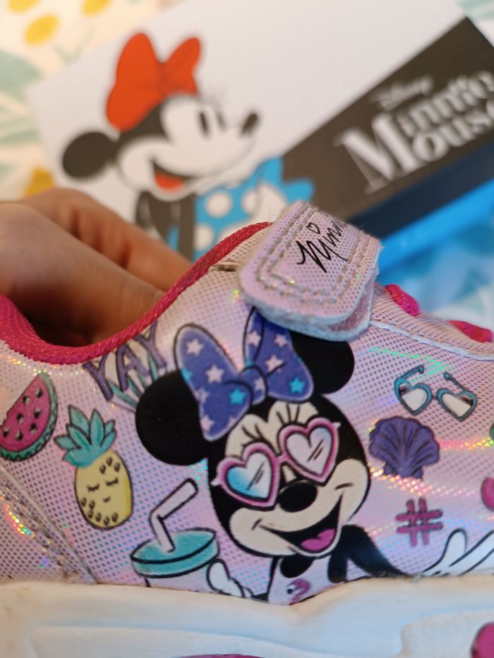 Chaussures lumineux Minnie - photo numéro 6