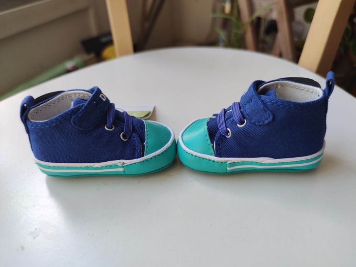 Chaussures avec des ailes - photo numéro 3