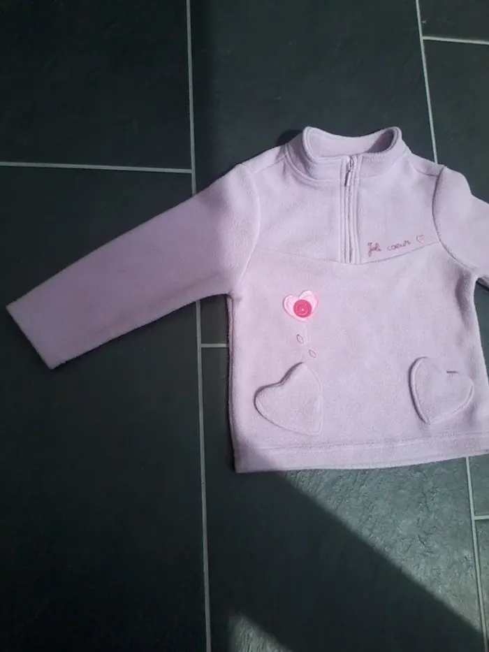 Joli pull polaire "coeurs" fille 2 ans (86 cm) - photo numéro 5