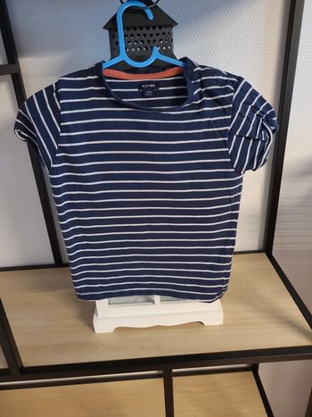 T-shirt garçon taille 24mois