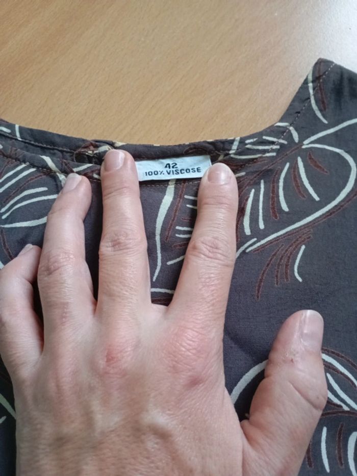 Robe a volant taille 42 - photo numéro 2