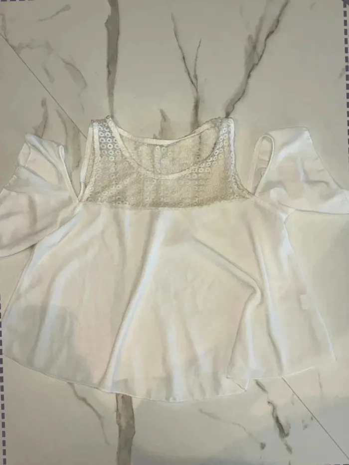 Top blanc à dentelles - taille S - photo numéro 7