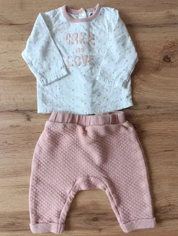 Ensemble bébé fille taille 3 mois