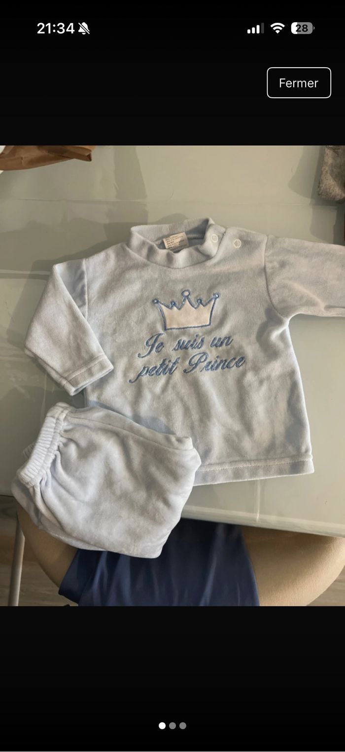 Ensemble bébé velours bleu ciel