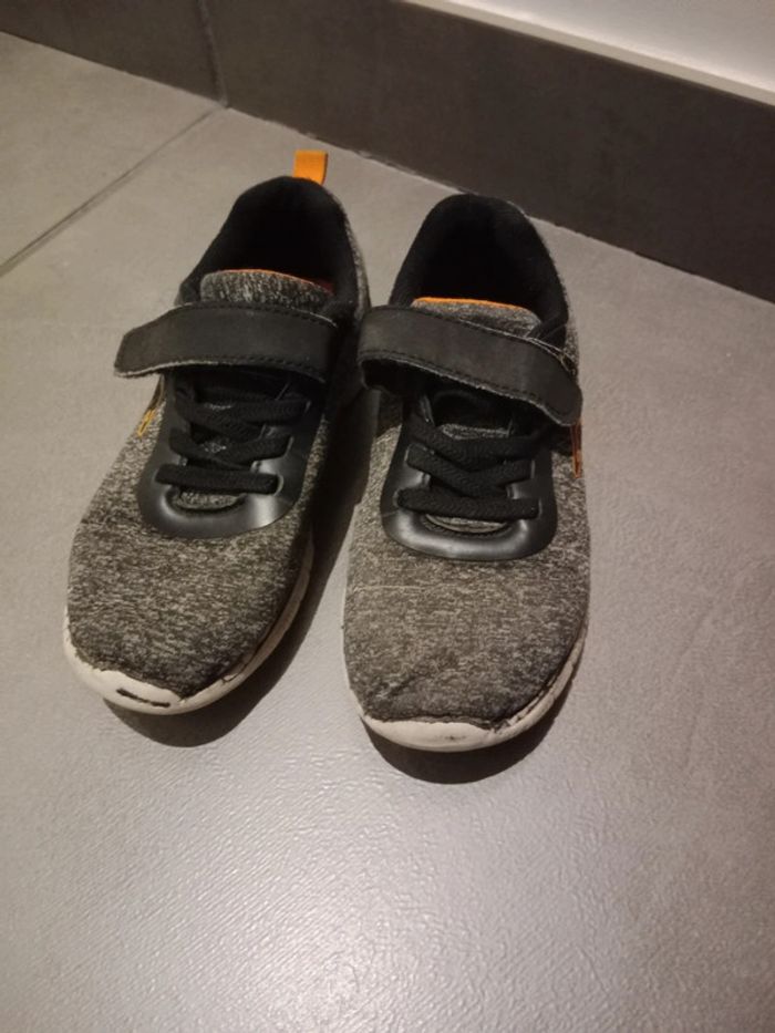 Chaussures 30 - photo numéro 2