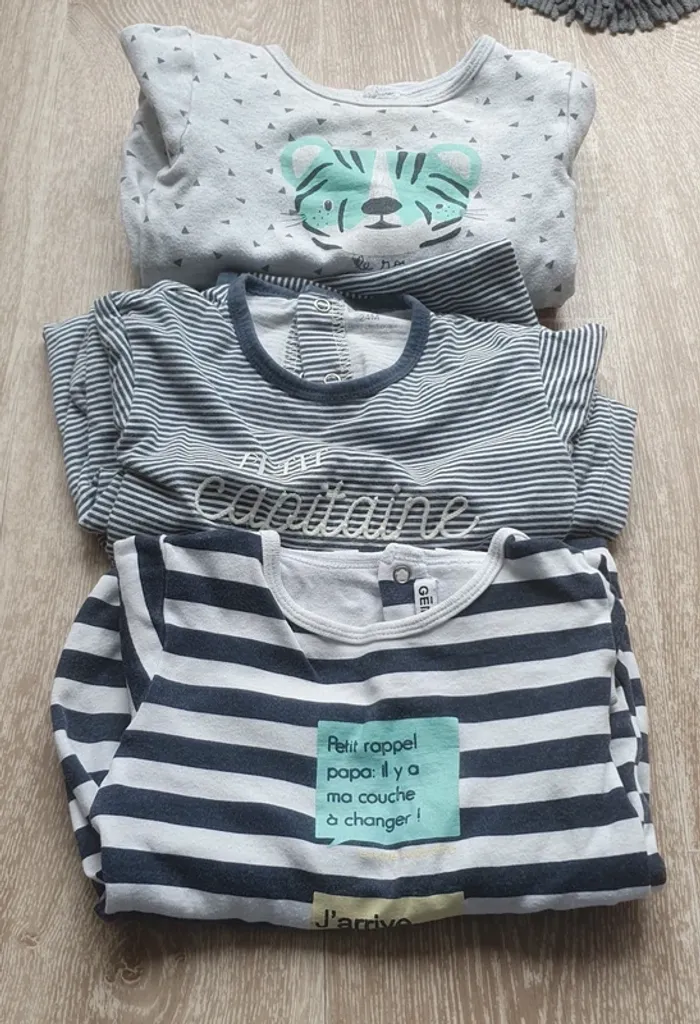 Lot pyjamas Légers