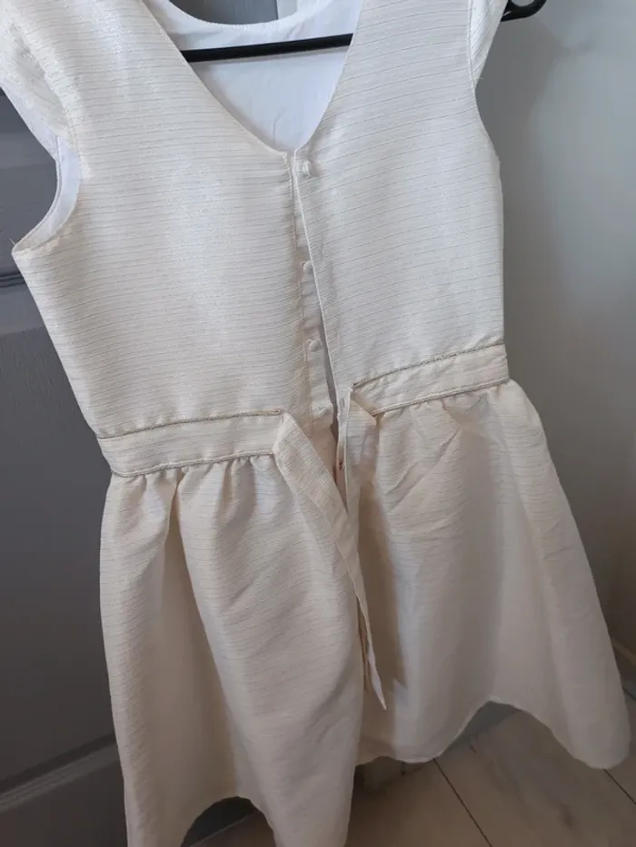 Robe de cérémonie 12 ans - photo numéro 4