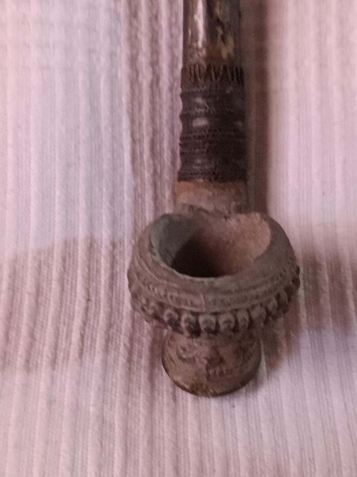Ancienne pipe en pierre - photo numéro 3