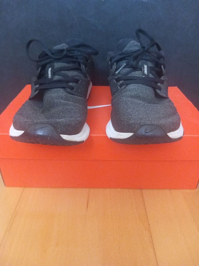 Nike Air  Wmns Bella Tr - photo numéro 4