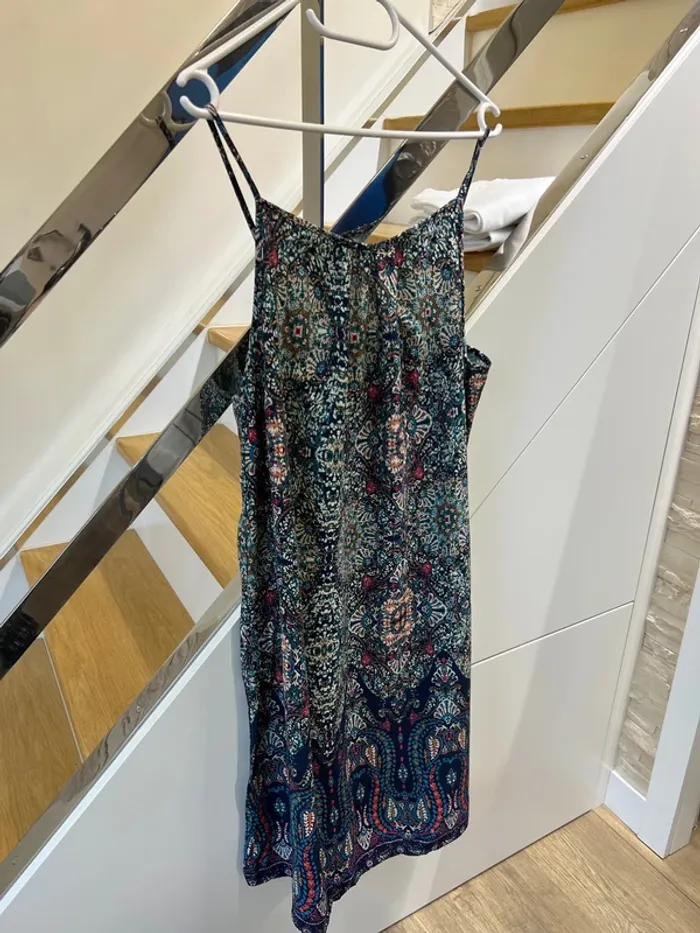Robe fluide fines bretelles