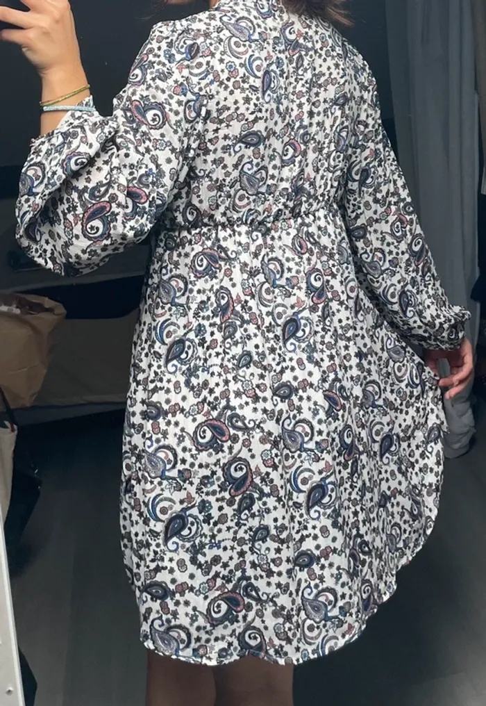 Robe à motif - photo numéro 3