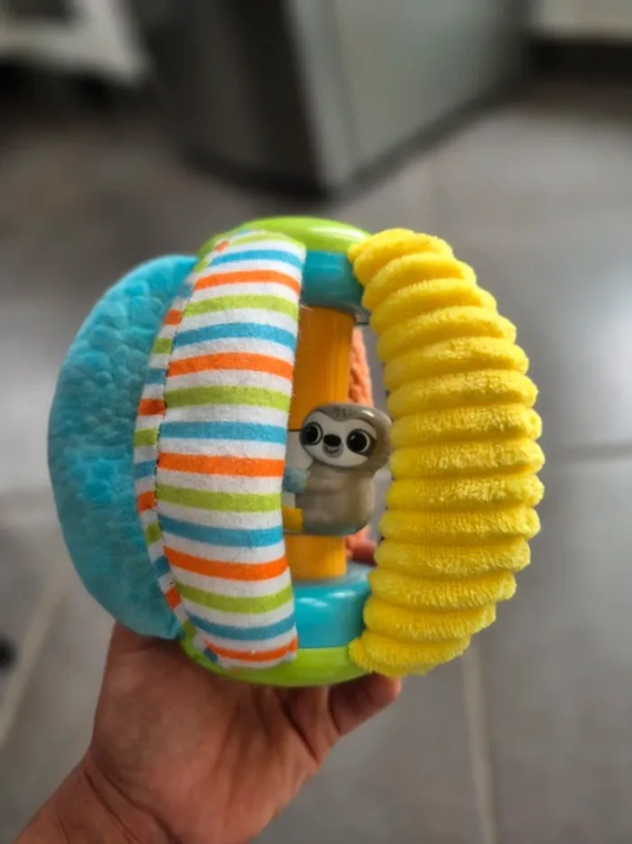 Dès 6 mois Lumi'balle hochet sensorielle Vtech - photo numéro 3