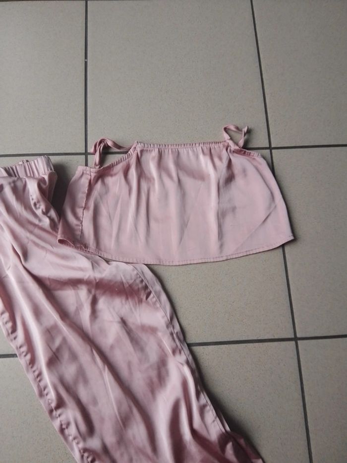 Pyjama - photo numéro 2