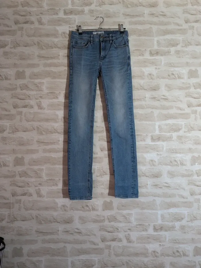 Jean Teddy Smith – Taille 34 – Denim intemporel