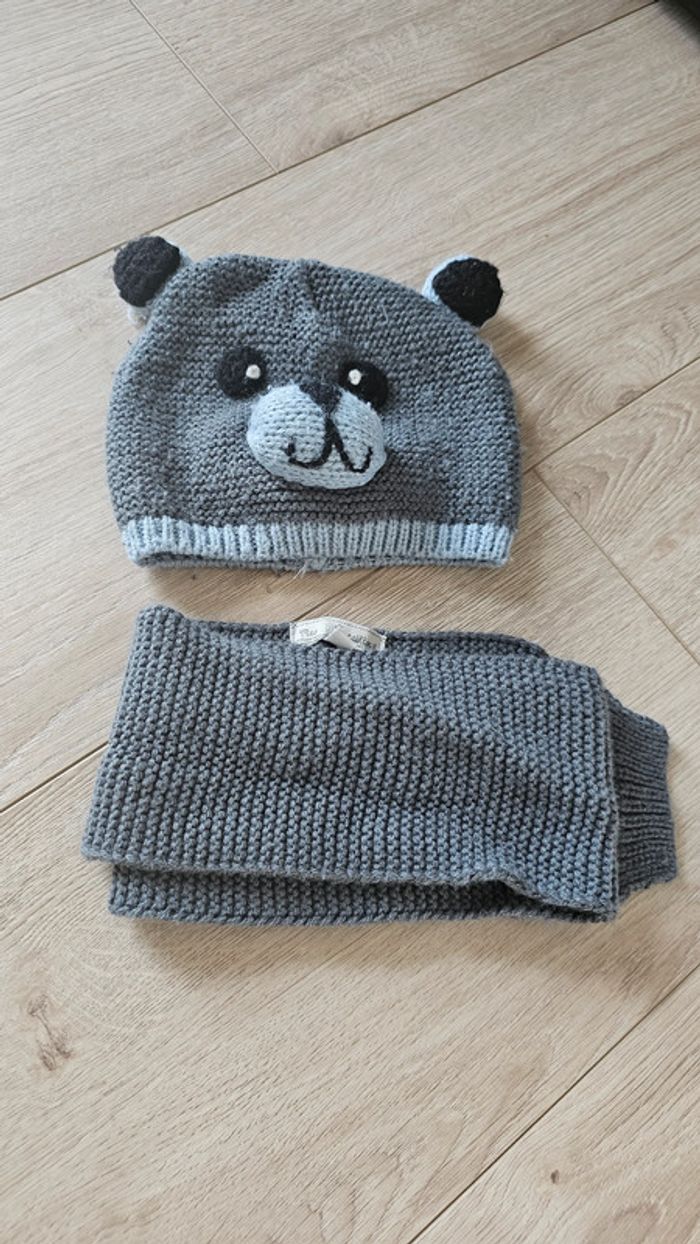 Ensemble bonnet + Echarpe 2 ans