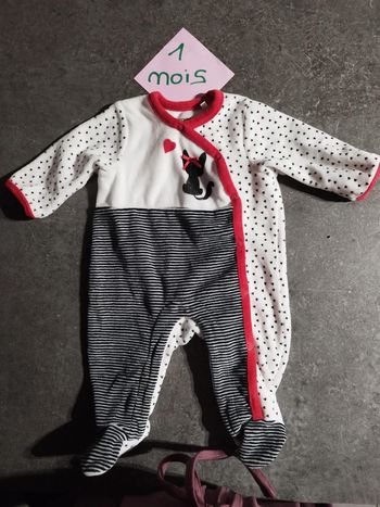 Pyjama chat 1 mois