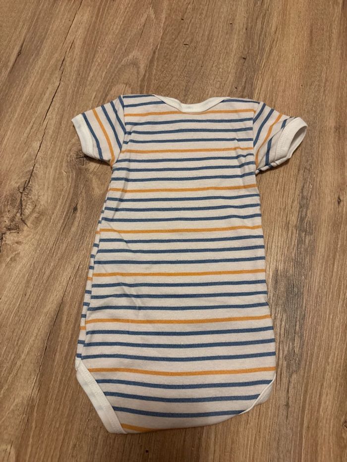 Lot 3 bodies petit bateau 3 mois - photo numéro 7