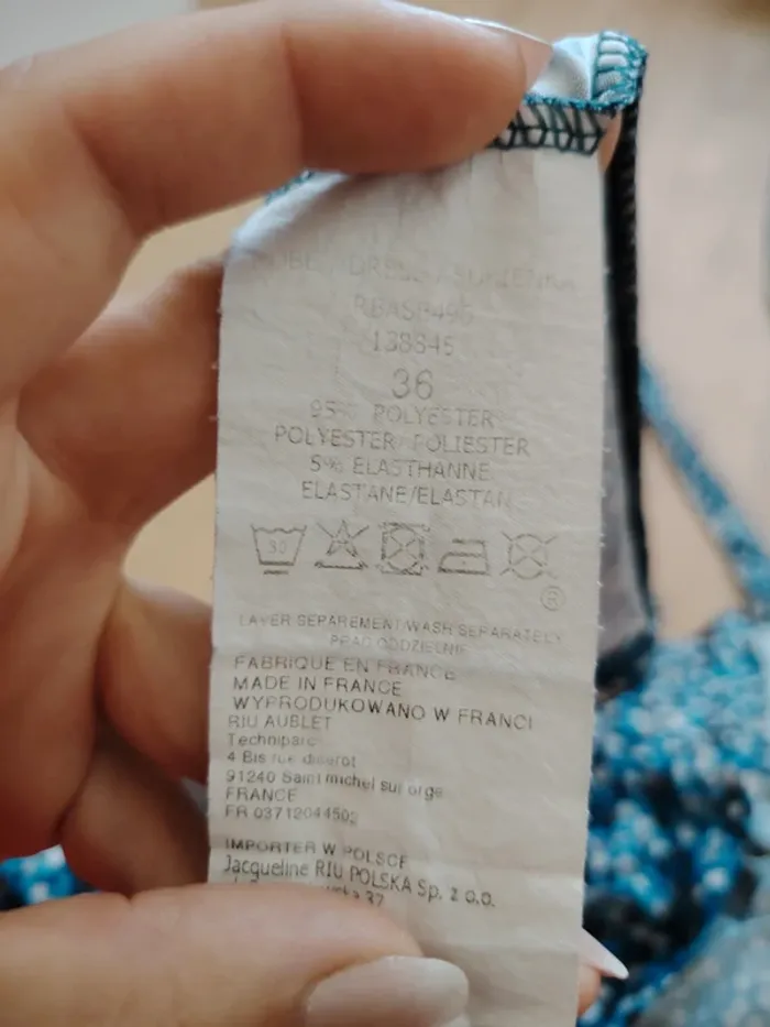 Robe courte dos nu - photo numéro 7