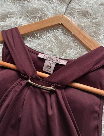 Haut neuf élégant bordeaux détail doré 34