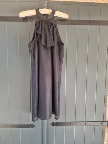 Robe noir courte col jabot