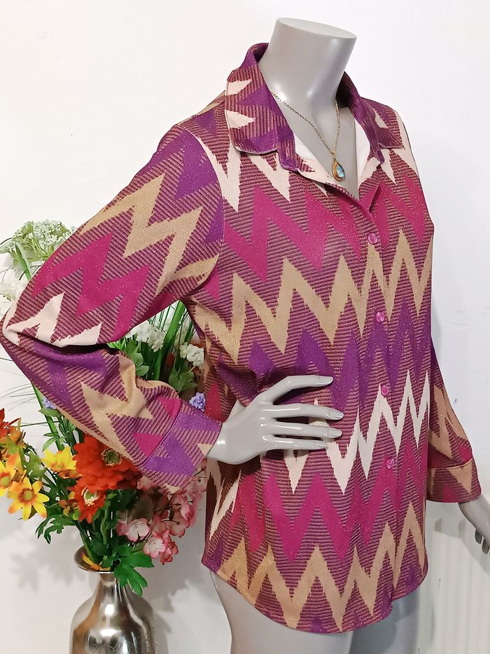 Chemise colorée brillante - photo numéro 2