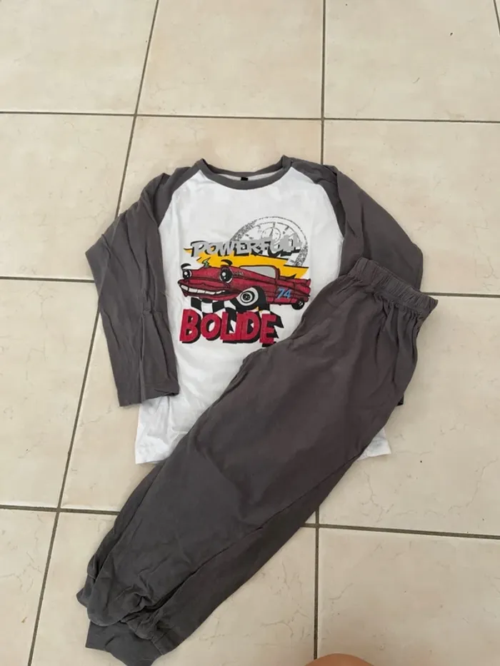 Pyjama voiture léger