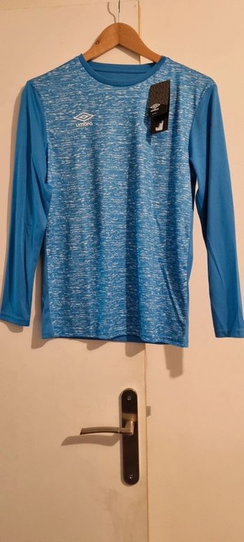Tee-shirt de sport homme bleu Umbro XS