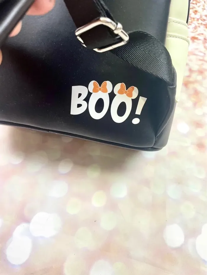 Sac à dos Loungefly Disney Halloween Minnie phosphorescent - photo numéro 6