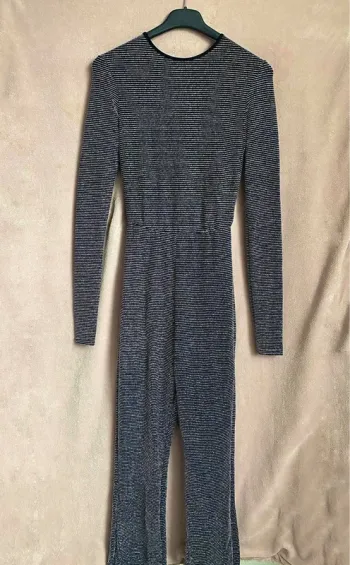 Combinaison T36 Neuve 🖤