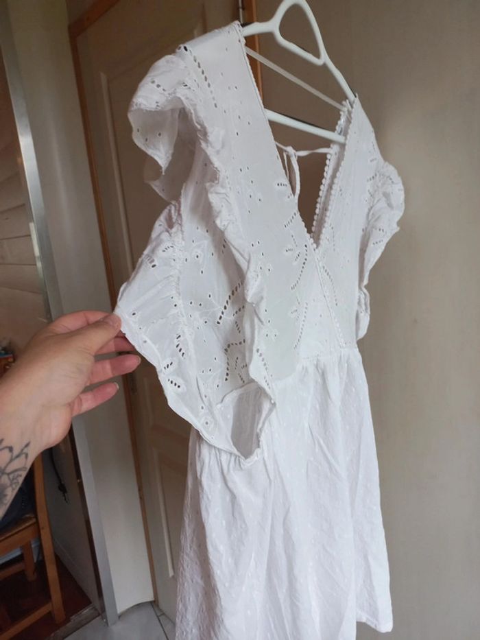 robe blanche - photo numéro 4