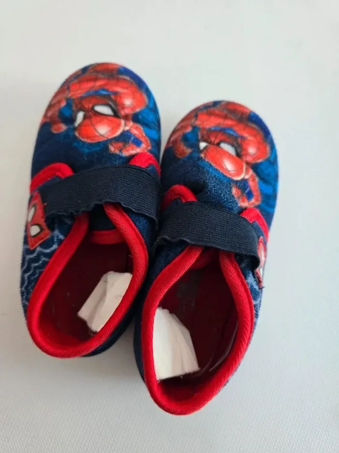 Chaussons spiderman - photo numéro 2