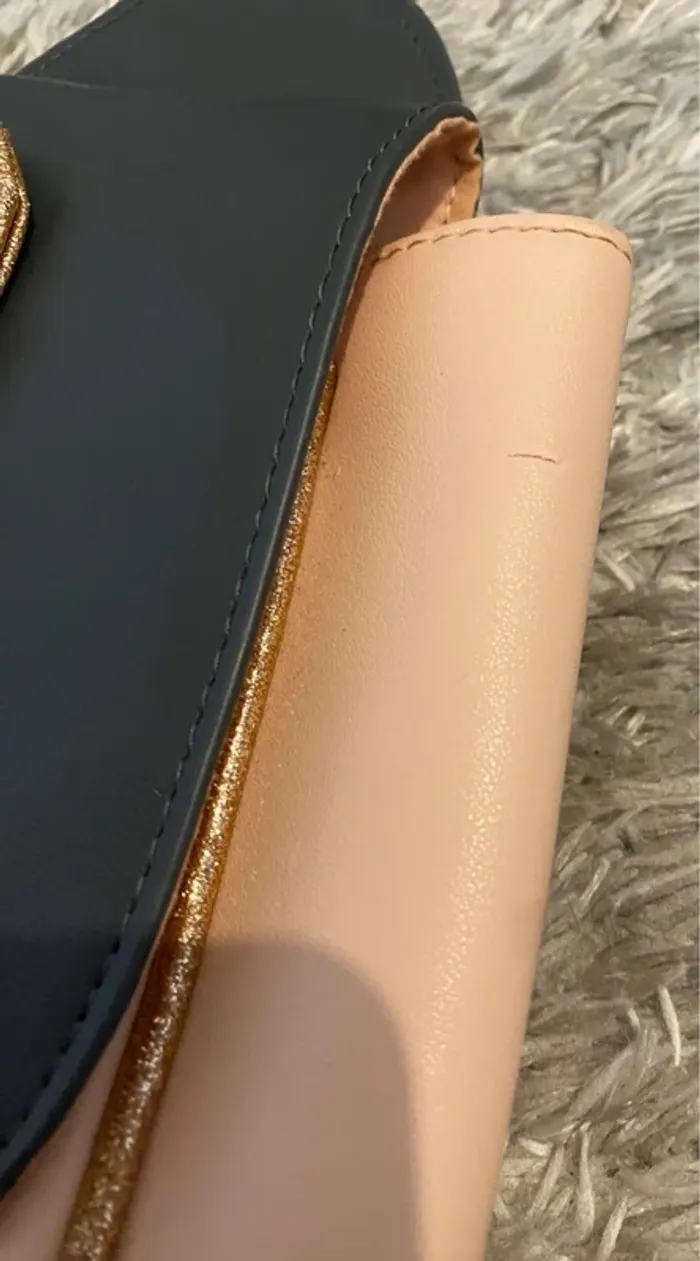 Sac à Dos Minnie Mouse – Disney Orchestra – Rose & Noir – Nœud Pailleté - photo numéro 3