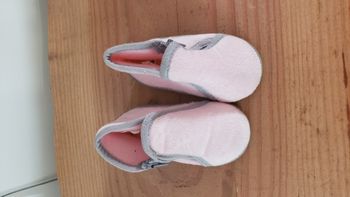Chaussons fille T19