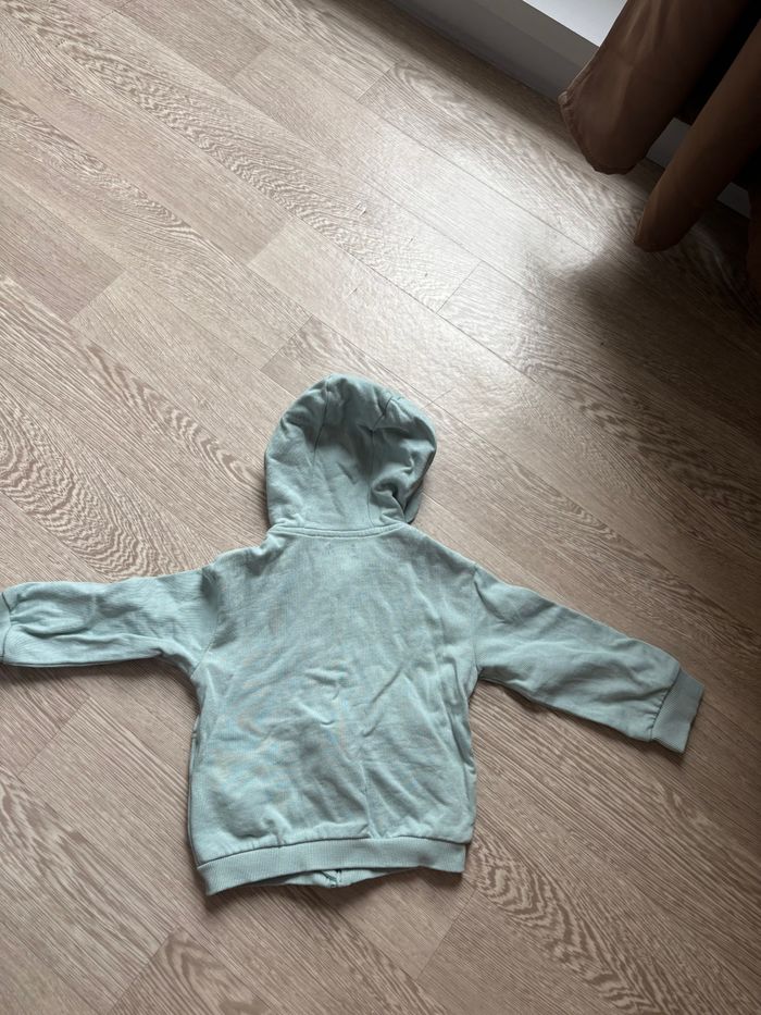 Sweat-shirt à capuche - photo numéro 3