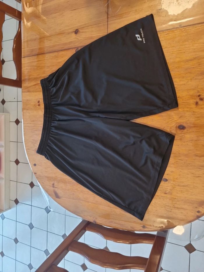 Short de sport Taille L