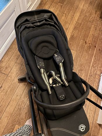 Réducteur de poussette Newborn Nest Cybex
