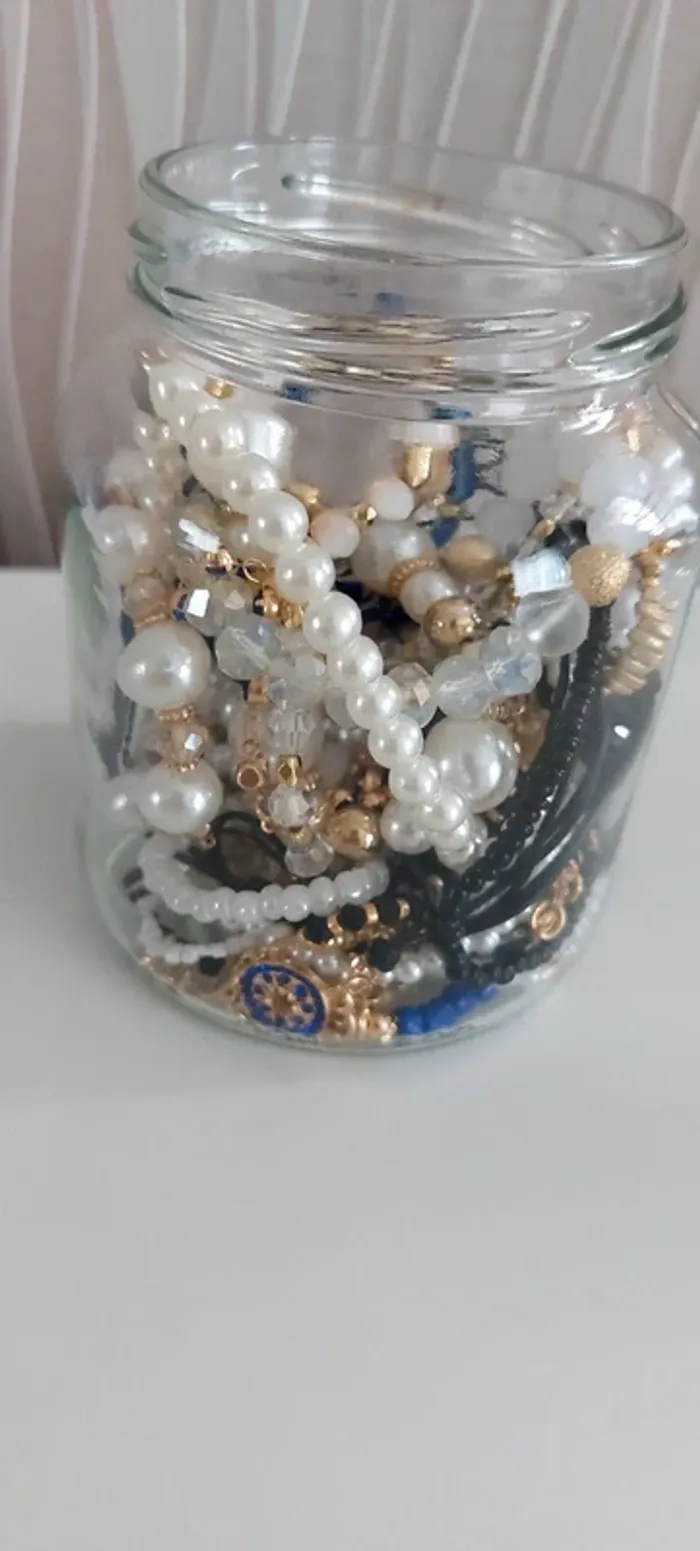 Lot 33 bracelets  fantaisie neuf