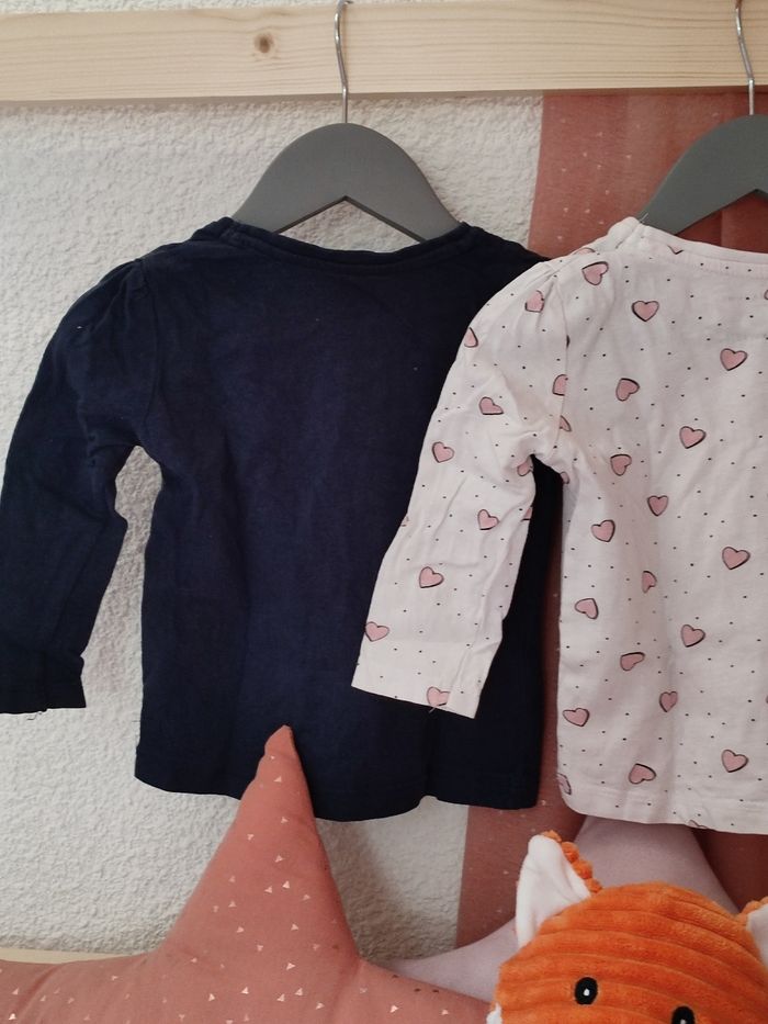 Lot de 2 tee-shirts manches longues - 86 cm - Très bon état - Primark - photo numéro 5