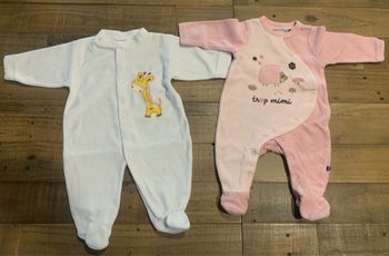 Lot de pyjamas bébé